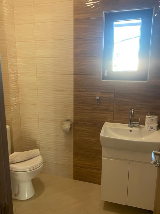 Guest House Costa 1 Karianí Zewnętrze zdjęcie